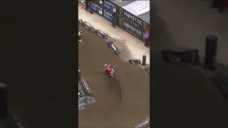 Chase Sexton Crash