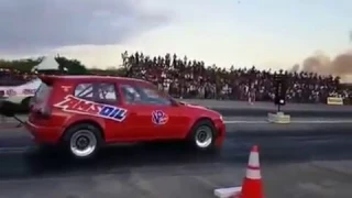 Dean Shaw 8sec Camaro ss vs 8sec Nissan pulsar