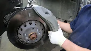 Audi Q7 How To Remove The Front Caliper