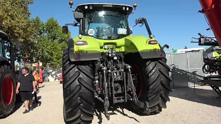 The 2022 CLAAS AXION 920 tractor