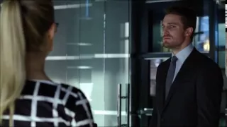 Arrow 2x08 Olicity - Oliver's overreaction about Barry