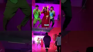 Maroon Color Sadiya| Dance Video | Dinesh lal Yadav | Aamrapali Dubey | Neelkamal Singh | भोजपुरी