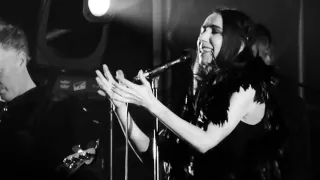PJ Harvey - The Words That Maketh Murder (HD Live at Field Day, Victoria Park London, 11 June 16)
