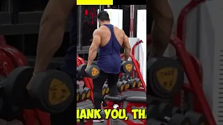 Pro Powerlifter pretends to be an old Cleaner and pranks humble blue Gym bro(Via YT: ANATOLY)