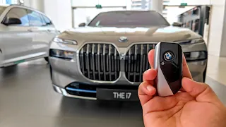 NEW 2023 BMW I7 REVIEW The Ultimate High Tech Luxury Electric Car!