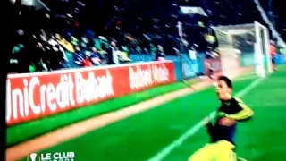 Mesut Ozil Amazing Goal- Arsenal 3-2 Ludogorets -UEFA Champions League