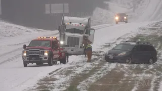 02-17-2021 Ruston, LA to AR State Line - Semi Jackknifed, Wrecks, Incredibly Heavy Snow, Freezing Ra