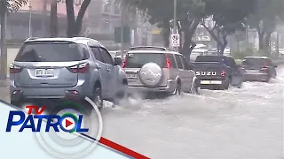 Ilang lugar sa Quezon City binaha | TV Patrol