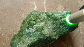 Nephrite (Good quality)
