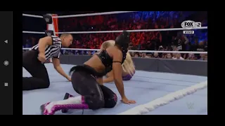 Bianca Belair vs Charlotte Flair - RAW 04/10/2021