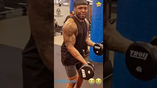 Workout Motiovation: Titans RB Derrick Henry is an iron-pumping machine