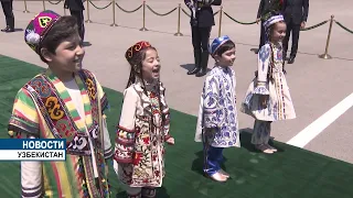 Эмомали Рахмон в Узбекистане.