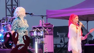 The B-52's  - "Roam" (6/17/23) Stone Pony Summer Stage (Asbury Park, NJ)