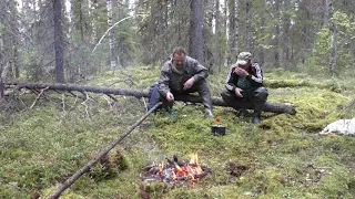 Рыбалка в Карелии, на лесном озере.