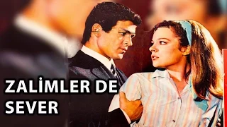 Zalimler De Sever (1967) - Hülya Koçyiğit & İzzet Günay & Salih Güney