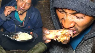 Buff bone Soup curry having in Pastoral Nepal || Nepali village lifestyle