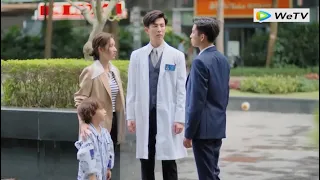 The president meets a boy at the hospital and suspects he might be his and his ex-girlfriend's child