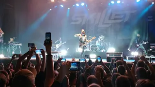 Skillet Awake and alive - Live Kiev