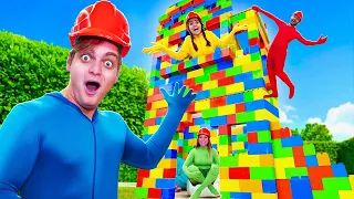 SOPRAVVIVAMO NELLA CASA LEGO NEL TUO COLORE CON I NOSTRI AMICI..! 🏡