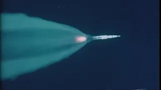 Отрывок из док ф. «Moonwalk One» 1970г,  момент отделения первой ступени ракеты «Сатурн-5»