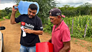 CHIQUINHO GANHA PRESENTE DE FORA DO PAÍS