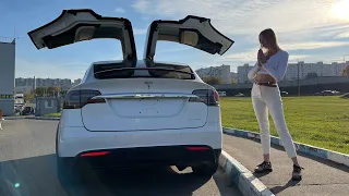 КУПИЛА ТЕСЛУ. Кривые швы, дверь-убийца колбасы и крутой автопилот. Tesla Model X