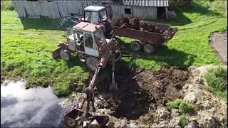 Погрузка навоза Карпатцем ПЭА 1.0 Вывоз навоза на поле и разбрасывание его/Cow manure spreading 2021