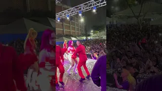 BAILARINOS DA JOELMA DÃO UM VERDADEIRO SHOW DE DANÇA NO PALCO