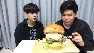 0.1$ Hamburger Vs 100$ Hamburger