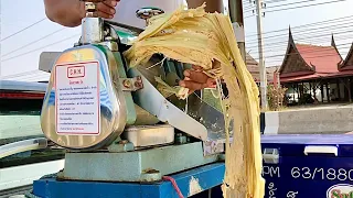 Sugarcane Juice Vendor Making with Machine | Sugarcane Juice Extractor |Amazing Thai Street Food