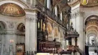 Лондонскому собору Святого Павла - 300 лет