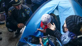 New York lässt Zeltlager von Obdachlosen räumen