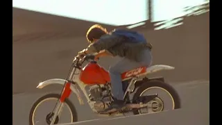 2 Stroke 4 Stroke Movie Madness