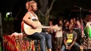 XAVIER RUDD "Spirit Bird" - Closing 2014 Bali Spirit Festival with much LOVE