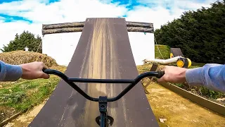 RIDING MY AIRBAG ON A BRAKELESS BMX!!