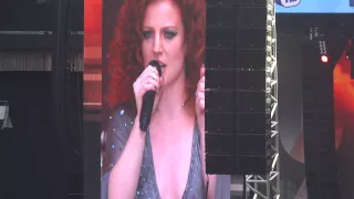 Jess Glynne - Rather Be - Capital Summertime Ball 2015 - 06.06.2015