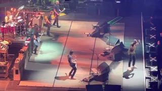 Dave Chappelle sings Radiohead’s Creep with Foo Fighters at Madison Square Garden on June 20th 2021