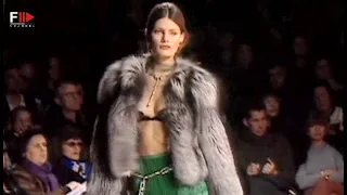 Vintage in Pills DOLCE&GABBANA Fall 2004 - Fashion Channel