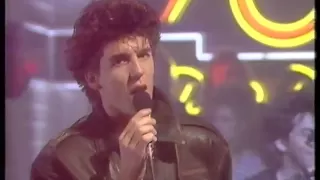 Climie Fisher - Love Changes Everything - Top Of The Pops - Thursday 31st March 1988