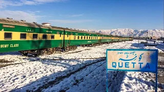 Quetta Railway Station in Snow & Arrival of Jaffar Express Rake From Washing Line | Pak Railway