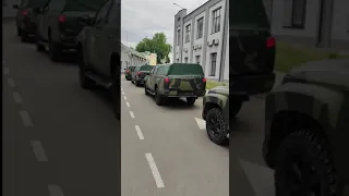 L200 вирушили на Схід