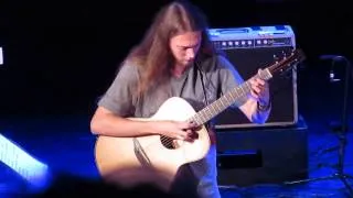 MIKE DAWES:  "Somebody That I Used to Know" JUSTIN HAYWARD CONCERT LIVE AT TARRYTOWN, gotye