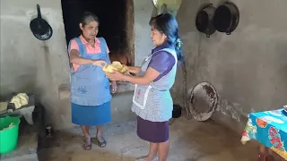 Fuí a dejarles unas frutas a mis papás en su ranchito y estar un rato con mi mamá