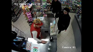 Разгромил  витрину в Spar