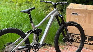 Dartmoor Thunderbird FR - Is this the only one in the USA?! - New Mountain bike Day!