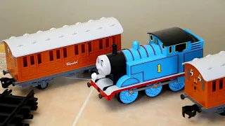 $70 Lionel Thomas & Friends Ready To Play Train Set Unboxing