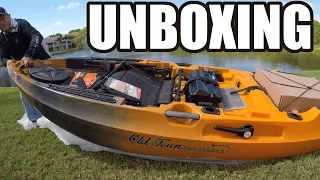 Debut! Unboxing The Old Town Sportsman 106 Powered By Minn Kota, Assembly and Features Review