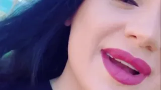 تيك توك/اجمل بنت تركية تغني سوري و عراقي وتركي و مصري في أجمل احساس😻💞اغنة اغنية/والله شكلي حبيتك/😍💞