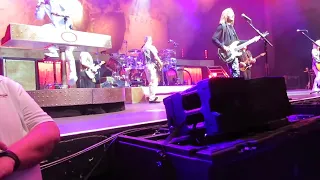 Styx performs "Lost at Sea" into "Come Sail Away" at GreatWoods Xfinity Center on 19th Aug 2022