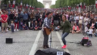 Youri Menna medley sur les Champs Elysées le 14 juillet 2016.